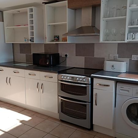 Bellevue Cottage Wicken  Экстерьер фото